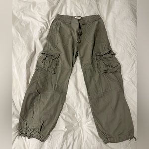 Abercrombie and fitch green cargo joggers